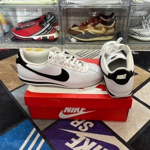 Nike Cortez